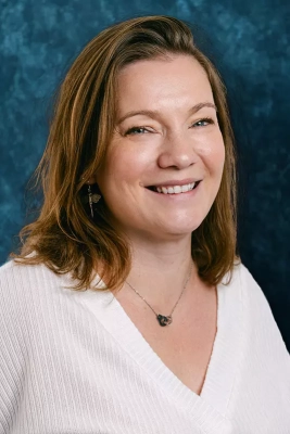 Lisens Valrérie secretaire